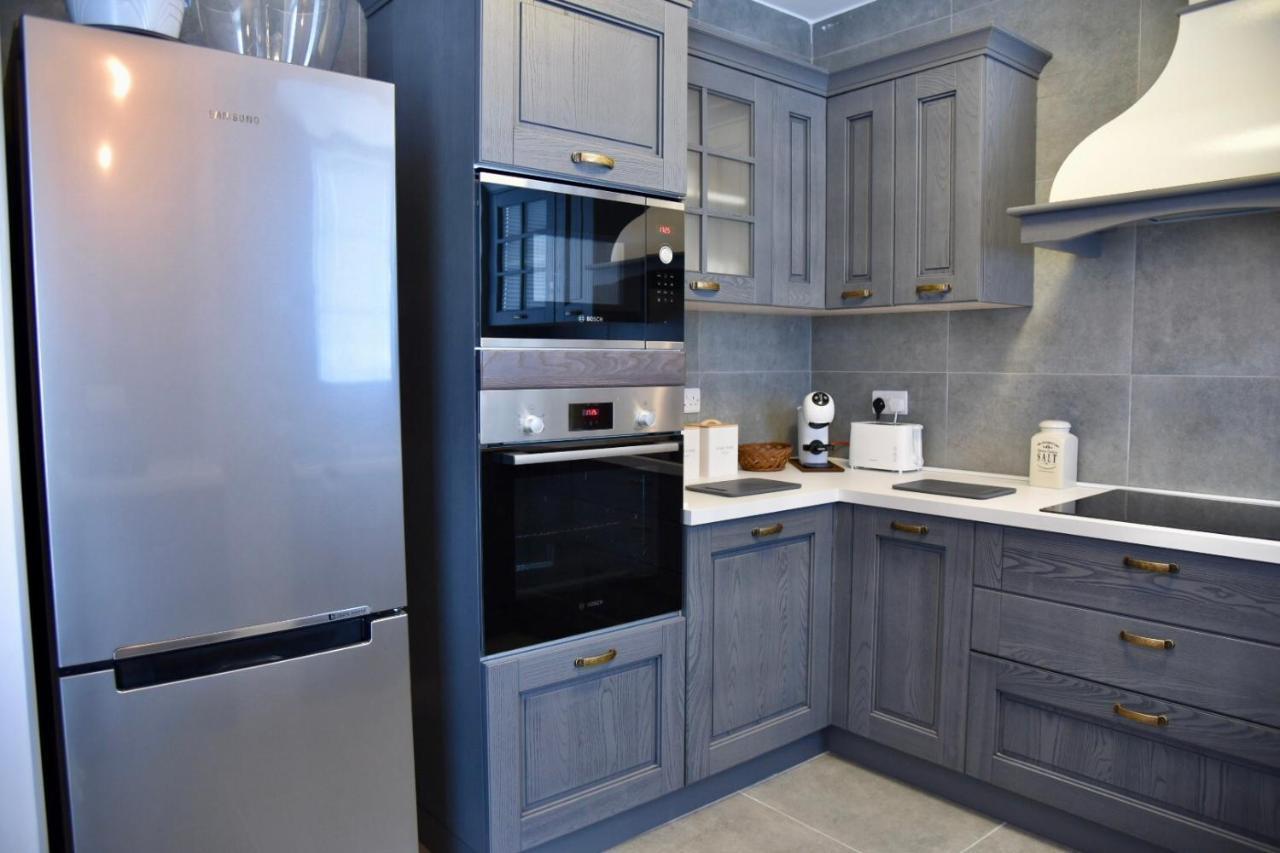 Bright & Modern 2-Bedroom, 4Th Floor Apartment In Gzira, Malta Luaran gambar