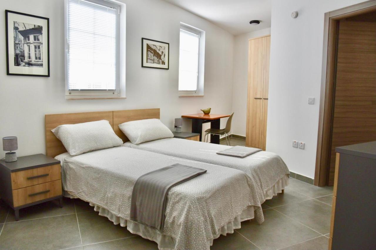 Bright & Modern 2-Bedroom, 4Th Floor Apartment In Gzira, Malta Luaran gambar