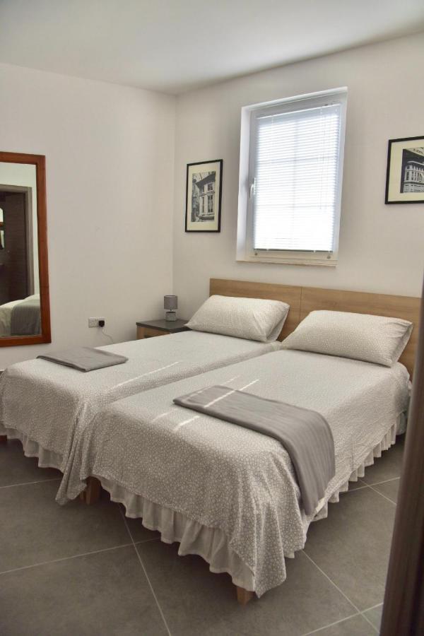 Bright & Modern 2-Bedroom, 4Th Floor Apartment In Gzira, Malta Luaran gambar